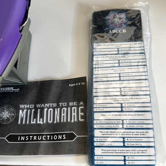 New Who Wants To Be A Millionaire Game.
New Out of Box. - Picture 4 of 7